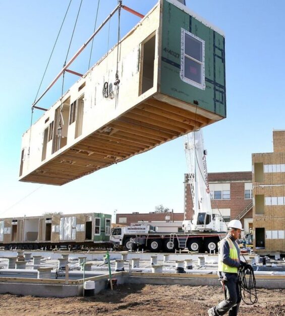 construction-modulaire-off-site-8-e1641038983965-768x985